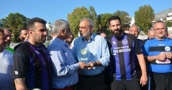 Πετυχημένο το φιλικό Παλαιμάχων vs Φίλων Χαραυγιακού για κοινωνικό σκοπό (photos)